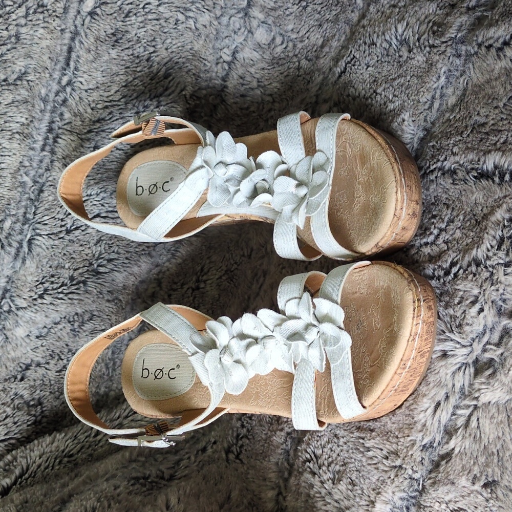 B.O.C. JILLS PLATFORM SANDALS sz 7